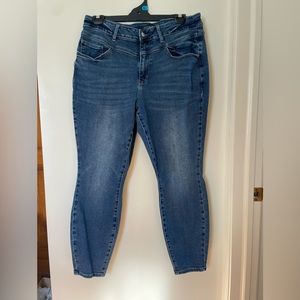 Judy Blue | Skinny Fit Jeans